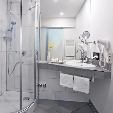 Отель Burgblick Баденвайлер